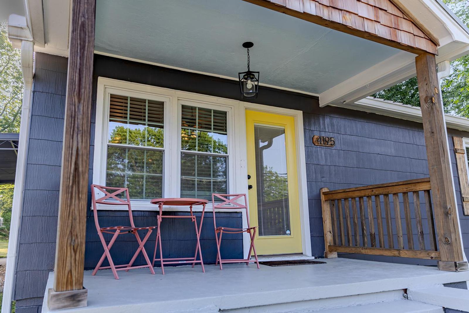 Blue Bungalow W/ Free Golf Cart 1/2 Mi From Square Ковингтън Екстериор снимка